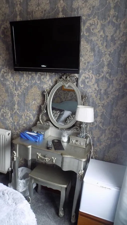 Tracey'S Driftwood Bed & Breakfast Blackpool 3*,